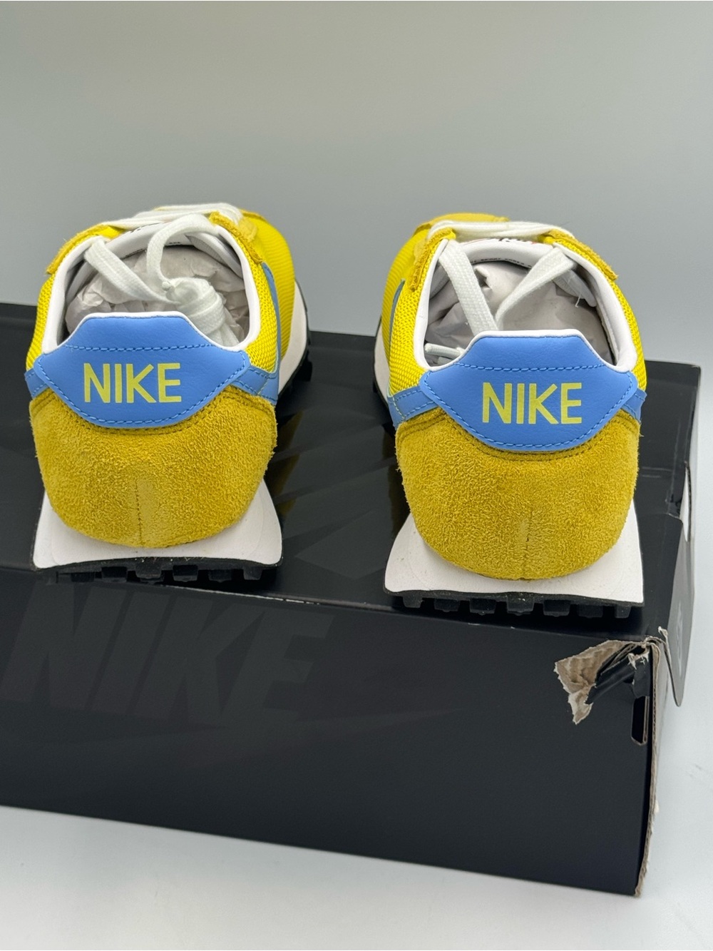 Nike LD-1000 Women’s 9.5 Lightning Yellow University Blue HF3227-700 NIB - Picture 2 of 13
